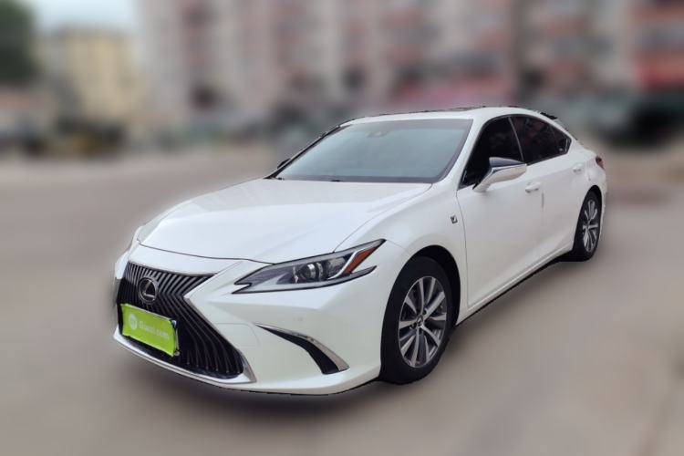 Used Lexus ES 2018 200 Excellence Edition China V Standard Guazi used car, China used car export, Used car for sale, Used  cars, Cheapest cars for sale