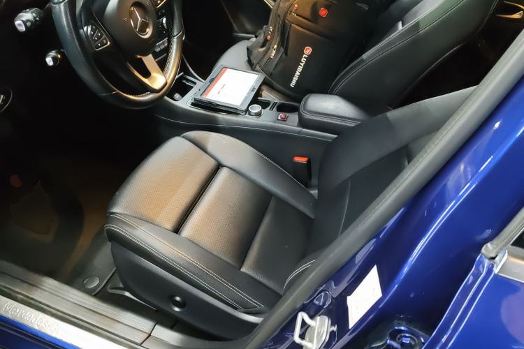 Used Mercedes-Benz GLA 2017 GLA 200 Fashion Model