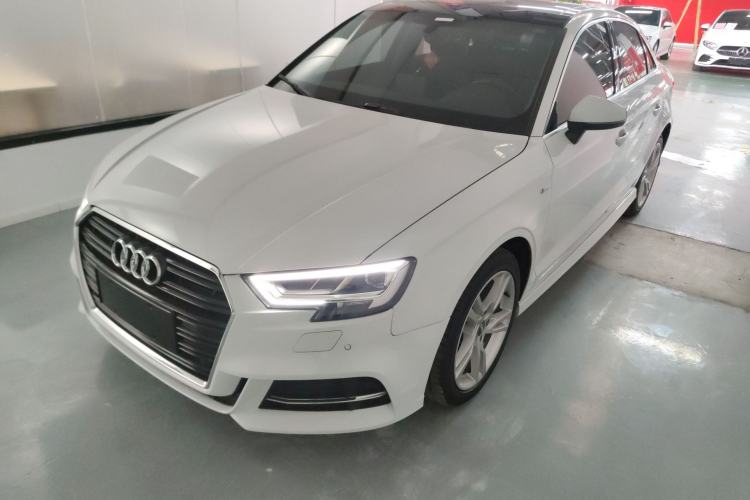Used Audi A3 2019 Limousine 35 TFSI Fashion Edition China V standard
