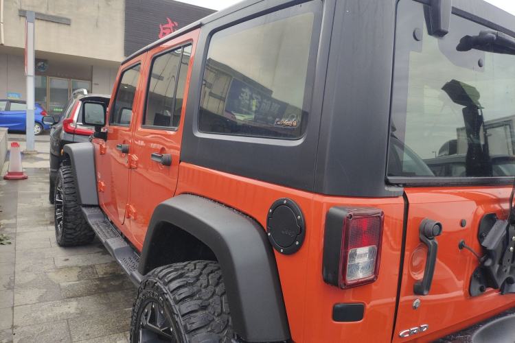 Used Jeep Wrangler 2015 2.8TD Sahara Four-Door Edition