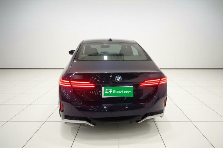 Used BMW 5 Series 2025 530Li Luxury Edition M Sport Package
