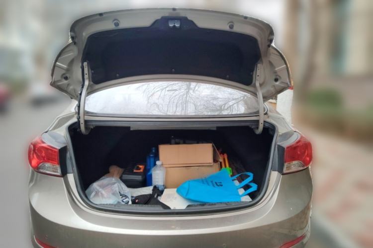 Used Hyundai Elantra (5th Generation / Langdong) 2012 1.6L Manual Leading Model
