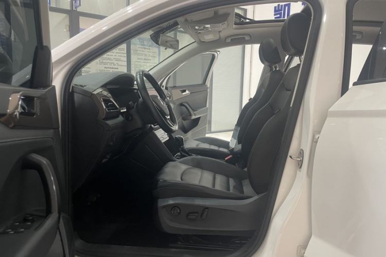 Used Volkswagen Tharu 2021 280TSI Two-Wheel Drive Comfort Edition Interior 5