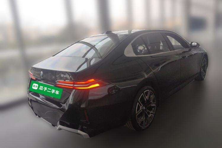 Used BMW 5 Series 2025 530Li Luxury Edition M Sport Package Rear Right 45 Deg