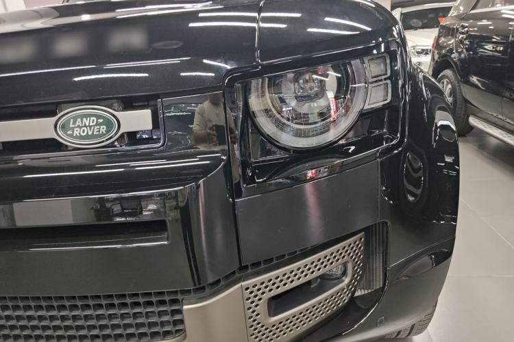 Used Land Rover Defender 2024 110 3.0T P400 X-DYNAMIC HSE
