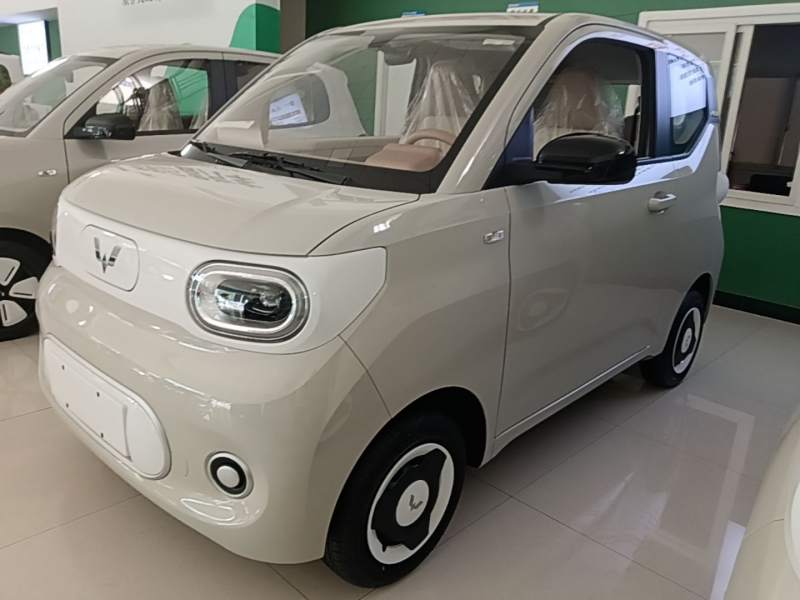 Used Wuling Hongguang MINIEV 2024 3rd Generation 215km Youth Edition — 1