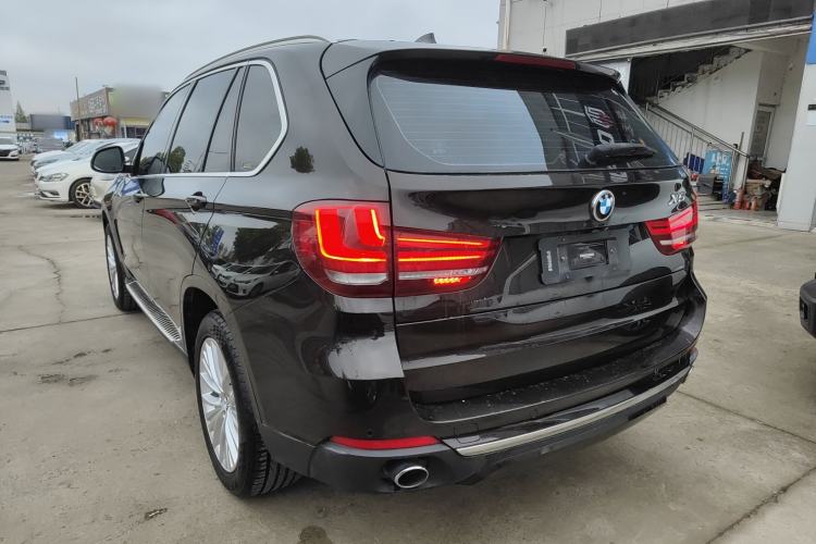 Used BMW X5 2017 xDrive28i Rear Left 45 Deg