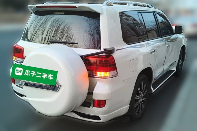 Used Toyota Land Cruiser 2015 4.6L V8 Middle East Limited Edition Rear Right 45 Deg