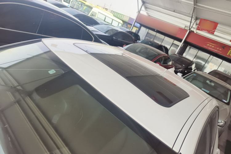 Used BMW 3 Series 2014 320Li Fashion Model
