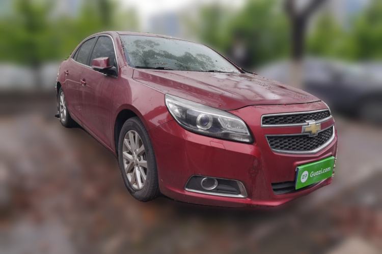 Used Chevrolet Malibu 2014 2.0L Automatic Luxury Edition Front Right 45 Deg