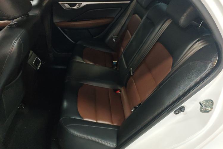 Used Geely Auto Vision 2019 Upgraded Model 1.5L CVT Prestige Version China VI Standard Left Rear Seat