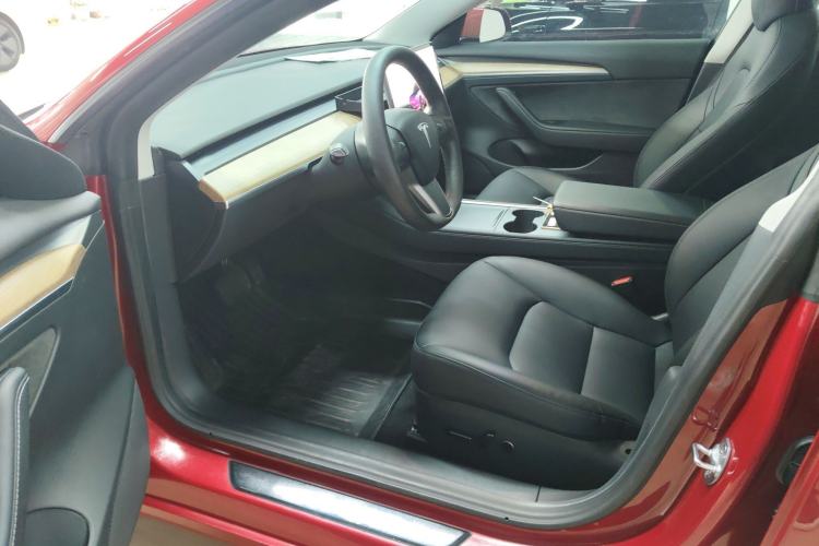 Used Tesla Model 3 2022 Rear-Wheel-Drive Version
