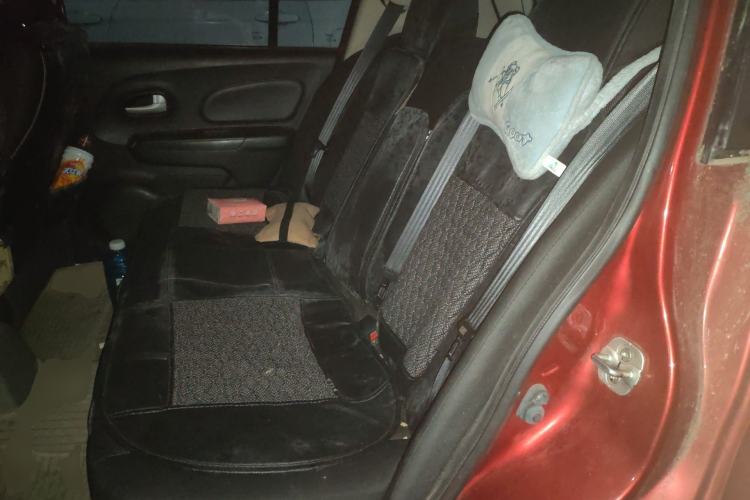 Used Venucia R50 2015 1.6L Manual Fashion Edition Left Rear Seat