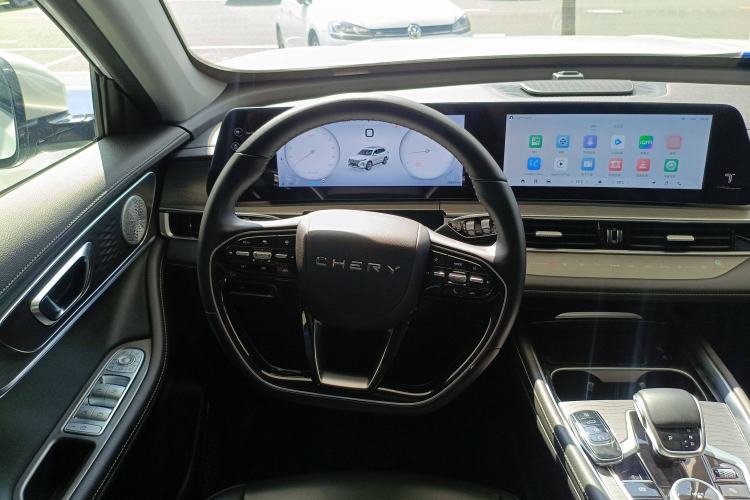 Used Chery Tiggo 8 PRO 2024 Champion Edition 290T Two-Wheel Drive Shining Version 5 Seats