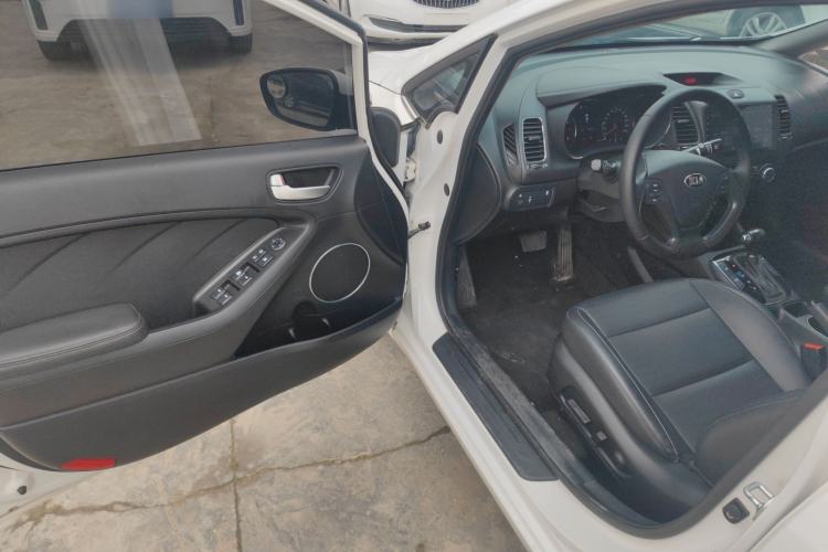 Used Kia K3 2017 1.6L Automatic 15th Anniversary Special Edition GLS Driver Seat