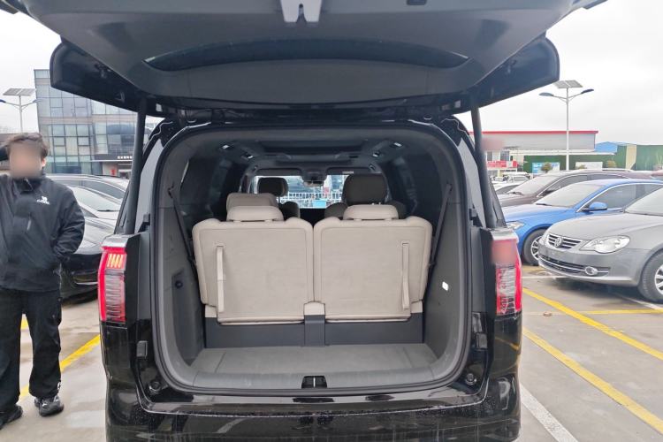 Used Zeekr 009 2022 WE Edition