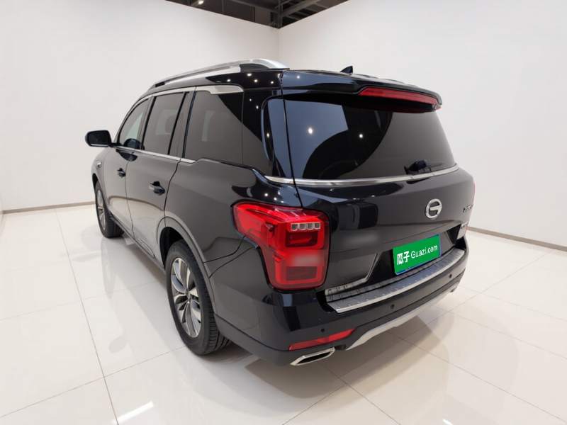 Used GAC Trumpchi GS8 2017 320T Two-Wheel Drive Luxury Smart Connectivity Version (7 Seats) — 4