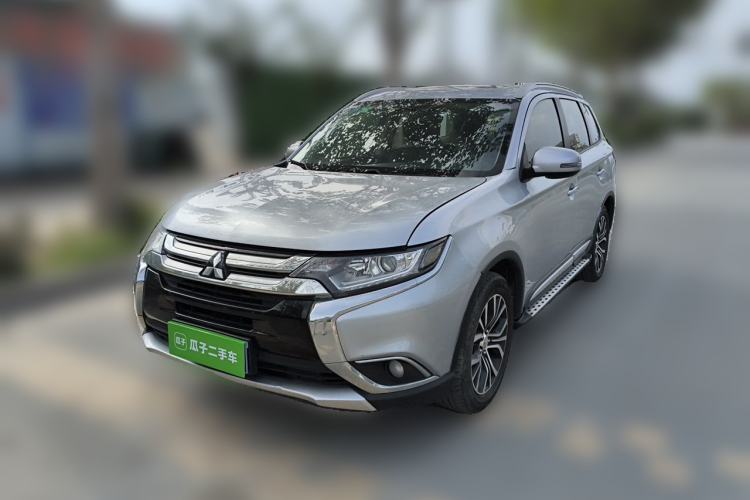 Used Mitsubishi Outlander 2018 2.0L Two-Wheel Drive Glory Edition 5 Seats