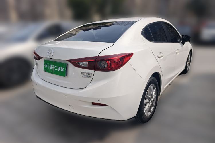 Used Mazda Mazda 3 Axela 2014 Sedan 1.5L Automatic Luxury Model