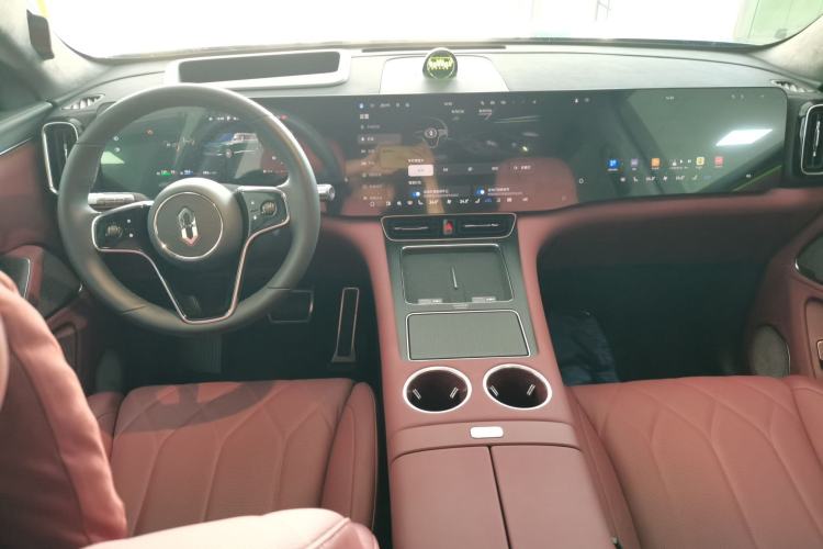 Used Hima AITO M8 2025 Extended-Range Max+ Version 53.4 kWh 5-Seater Edition Center Console