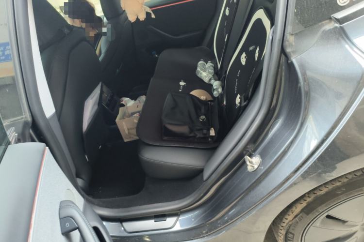 Used Tesla Model 3 2023 Rear-Wheel-Drive Version
