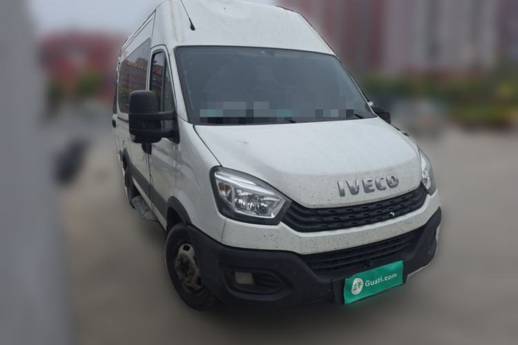 Used Iveco Eurocargo 2021 2.0T Manual Super-Rui Long Wheelbase Short Overhang High Roof Manual Doors F1A