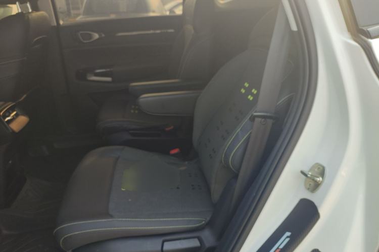 Used Baojun RM-5 2019 1.5T Manual Elite Version with 24-Hour Online Service 6 Seats