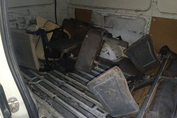 Used Jinbei Hiace 2020 2.0L Express King Series Deluxe Van High Roof China VI Standard 1TZS