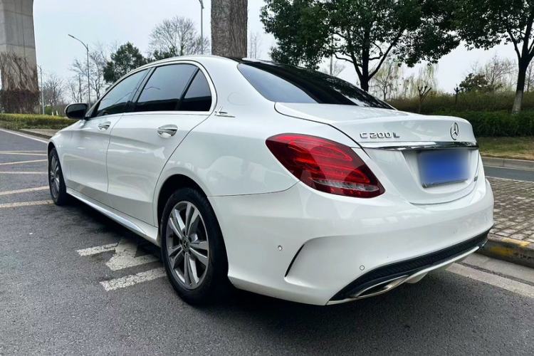 Used Mercedes-Benz C-Class 2017 Facelift C 200 L Sport Edition
