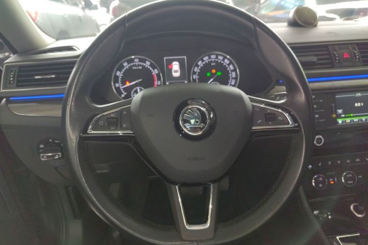 Used Skoda Superb 2016 TSI330 DSG Smart Drive Edition