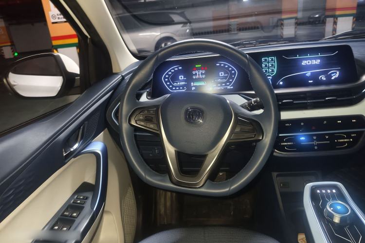 Used CHANGAN Benni E-Star 2022 Qingxin Edition Colorful Model Lithium Iron Phosphate
