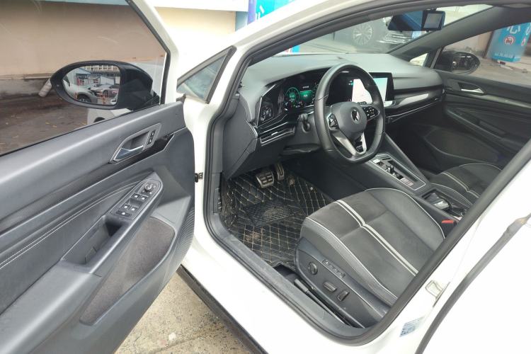 Used Volkswagen Golf 2021 280TSI DSG R-Line
