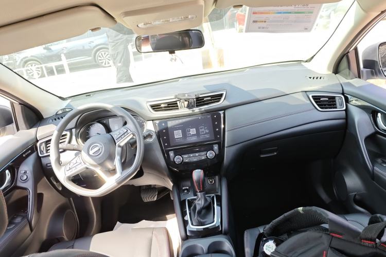 Used Nissan Qashqai 2023 Classic 2.0L CVT XV Comfort Edition Center Console