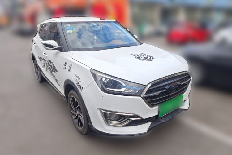 Used Zotye T300 2017 1.5L Manual Luxury Model Front Right 45 Deg