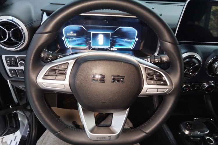 Used BAIC Off-Road BJ40 2023 2.0D Automatic Four-Wheel Drive Blade Hero Edition Adventurer Type
