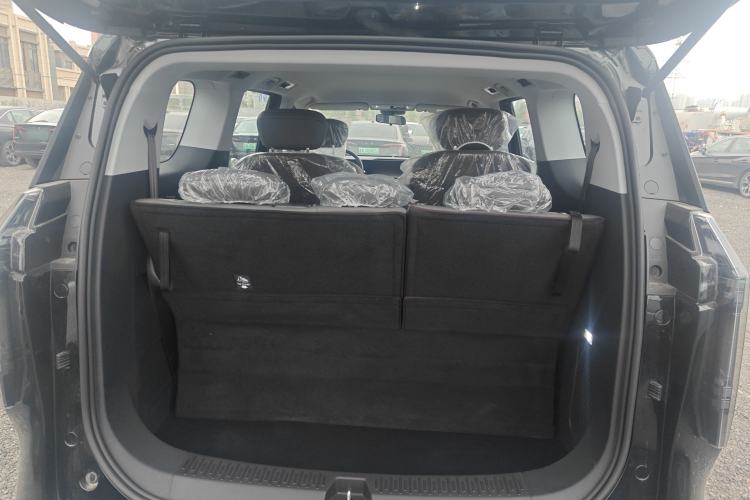 Used SAIC MAXUS Dajia 7 2024 Revised Version Super Hybrid Long-Range Edition Enjoyment Version Trunk