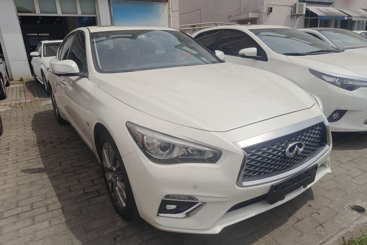 Used Infiniti Q50L 2018 2.0T Enjoyment Edition China V standard