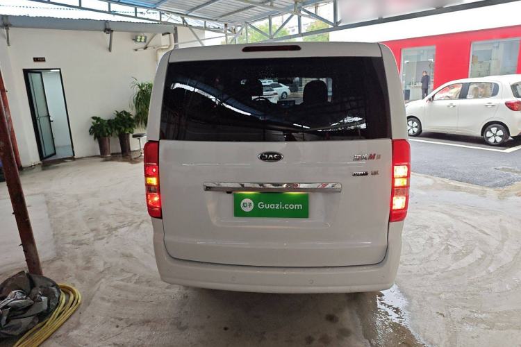 Used JAC Refine M3 2022 PLUS 1.8L 7-seater Standard Model