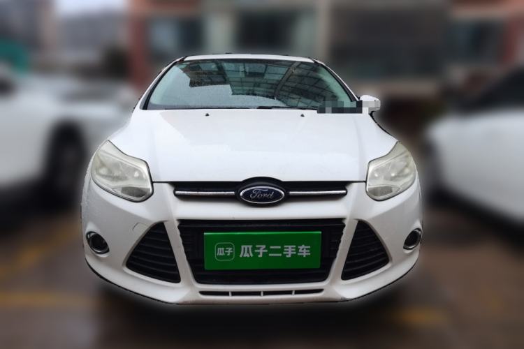 Used Ford Focus 2012 Sedan 1.6L Automatic Fashion Edition
