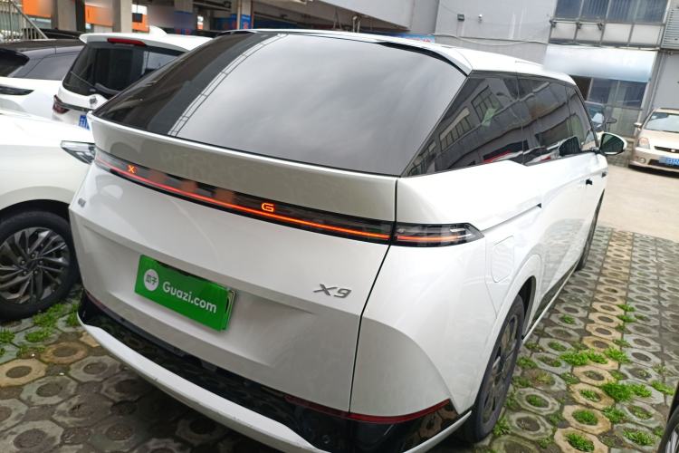 Used XPeng X9 2024 610 Long-Range Pro
