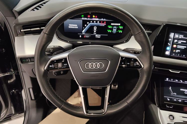 Used Audi Q6 2024 45 TFSI quattro Qiyun Edition Flying Rider Package 7-seater
