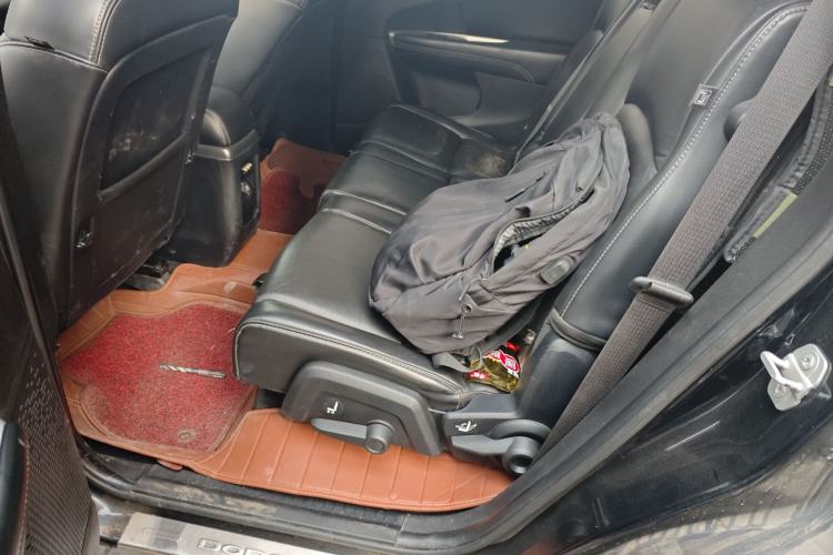 Used Dodge Journey 2013 2.4L Two-Wheel Drive Luxury Version