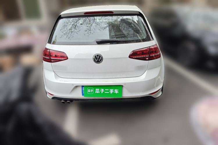 Used Volkswagen Golf 2016 1.4TSI Automatic R-Line
