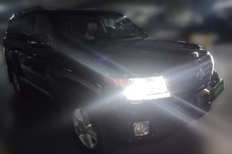 Used Toyota Land Cruiser 2012 4000
