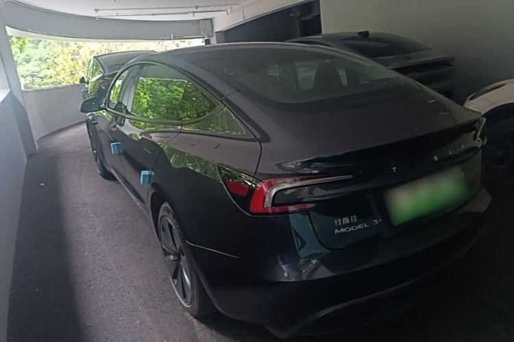 Used Tesla Model 3 2023 Long-Range All-Wheel-Drive Version
