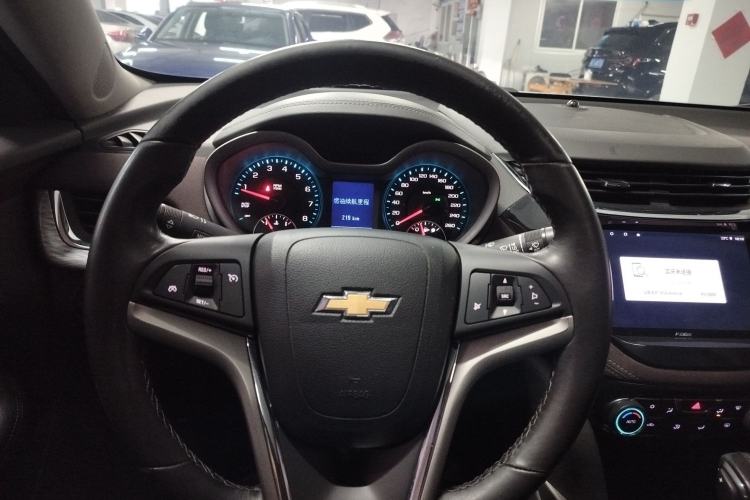 Used Chevrolet Malibu 2018 530T Automatic Fashion Edition Steering Wheel