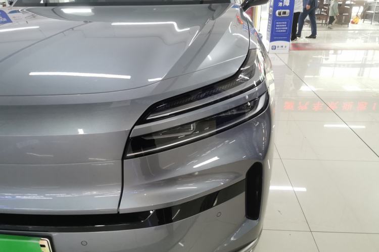 Used ONVO Luxeed L90 2025 Model—Max Six-Seater Version Left Front Headlight