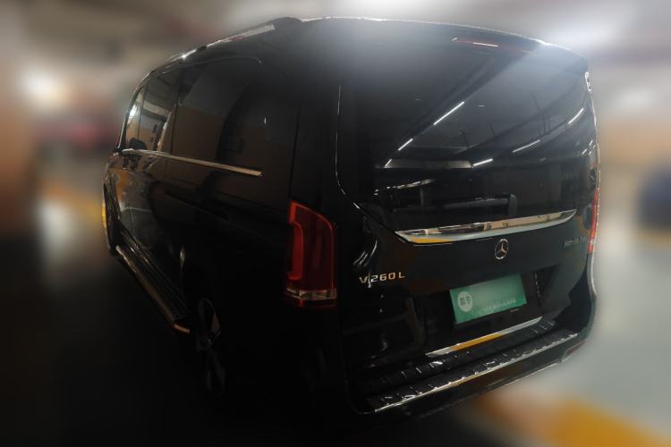 Used Mercedes-Benz V-Class 2020 V 260 L Long-wheelbase Luxury Edition Rear Left 45 Deg