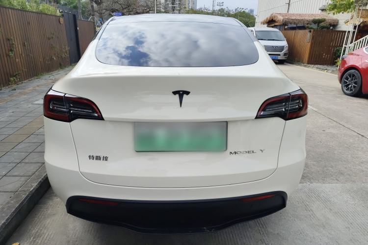 Used Tesla Model Y 2024 Rear-Wheel-Drive Version