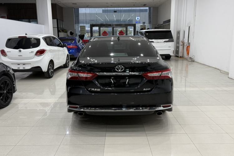 Used Toyota Camry 2023 2.0G Luxury Edition
